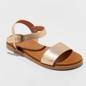 Universal Thread Metallic Flat Sandals